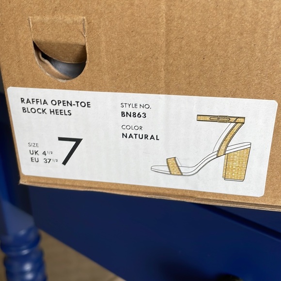 JCrew Raffia Open-Toe Block Heels. - Picture 7 of 7